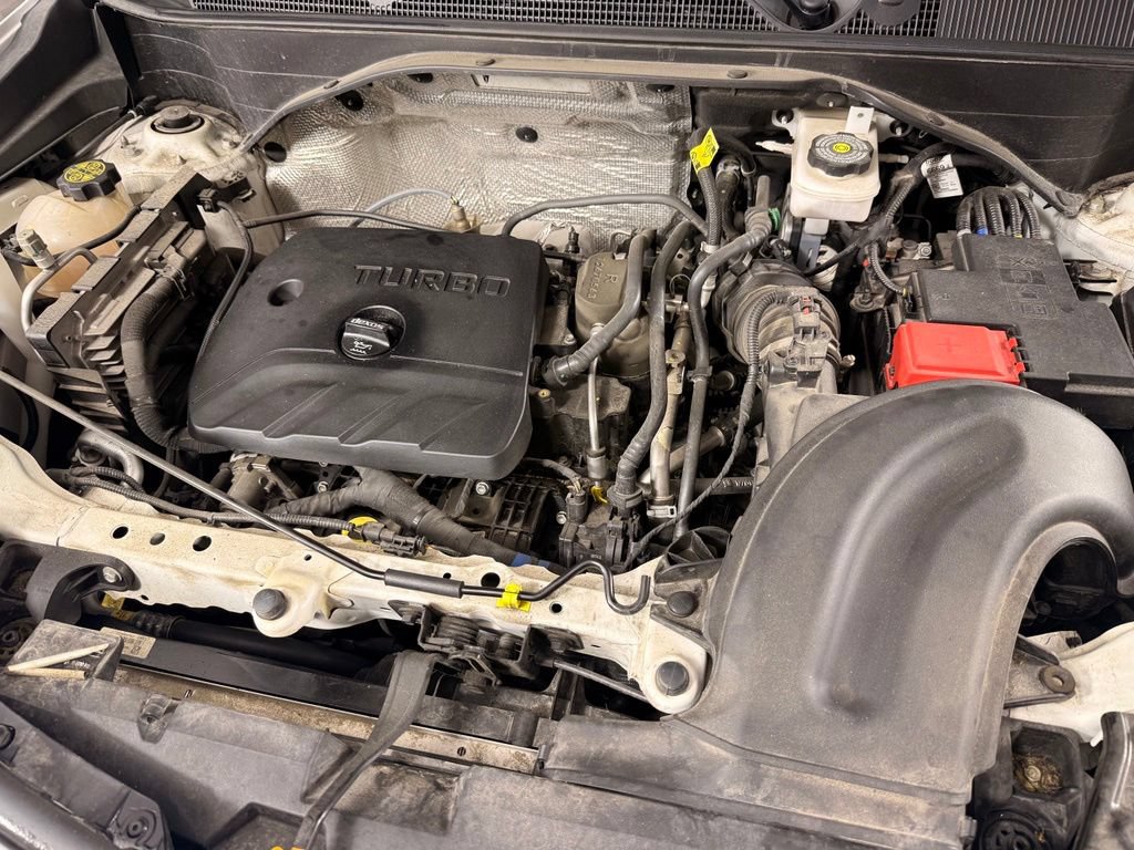 Used 2023 Buick Encore GX Preferred w/ Cold Weather Comfort Package AWD/4WD image 43