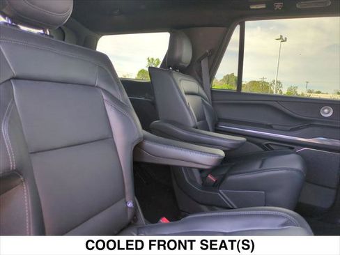 New 2026 Lincoln Navigator Reserve w/ Jet Appearance Package AWD/4WD image 12