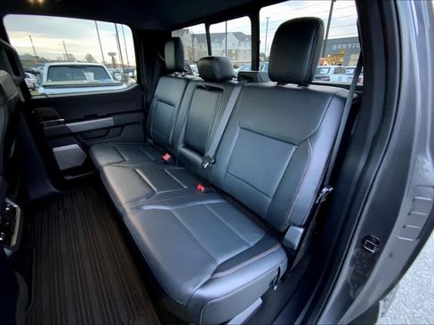 Used 2023 Ford F250 Lariat w/ Lariat Ultimate Package AWD/4WD image 19