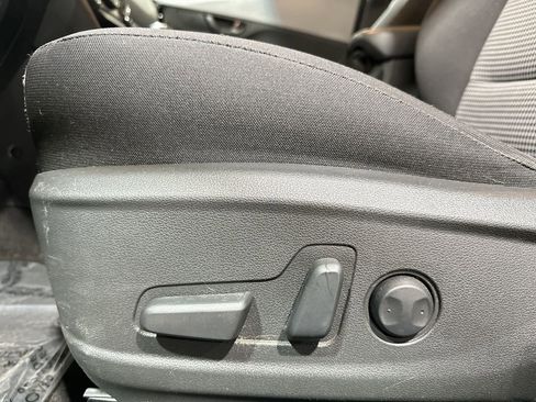 Used 2019 Hyundai Kona SEL w/ SEL Tech Package 02 image 14