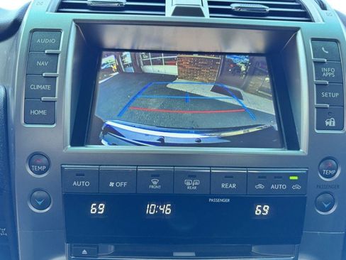 Used 2016 Lexus GX 460 w/ Premium Package AWD/4WD image 24
