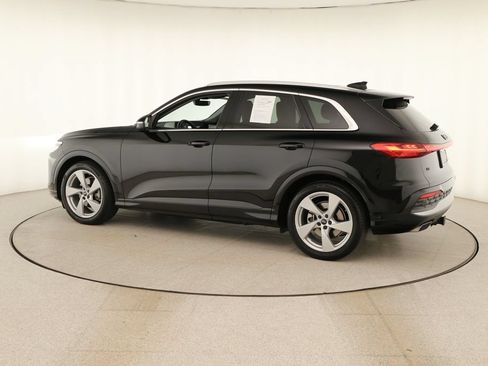 Used 2025 Audi Q5 Prestige AWD/4WD image 3