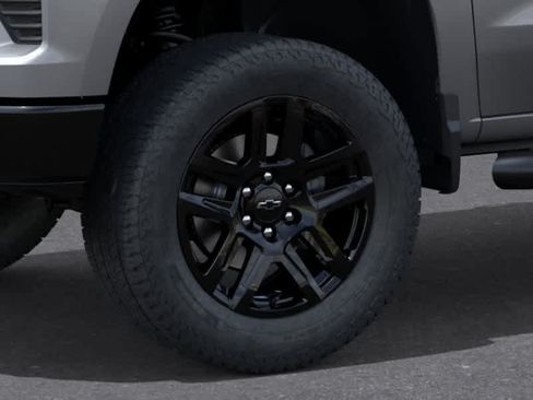 New 2026 Chevrolet Silverado 1500 LT Trail Boss w/ LPO, Dark Essentials Package AWD/4WD image 9