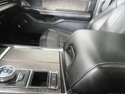 Used 2021 Ford Expedition Max Limited RWD image 27