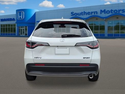 New 2026 Honda HR-V Sport image 3