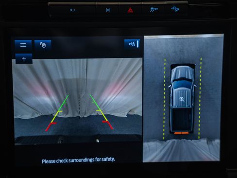 Used 2023 Ford F150 Platinum w/ FX4 Off-Road Package image 57