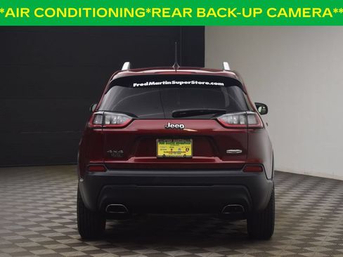 Used 2019 Jeep Cherokee Latitude Plus w/ Cold Weather Group AWD/4WD image 9