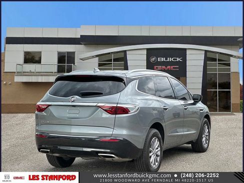 Certified 2024 Buick Enclave Essence AWD/4WD image 6