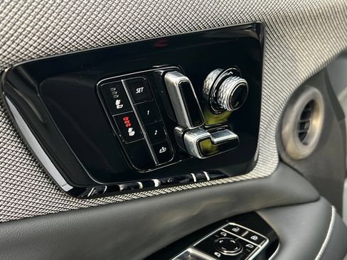 New 2026 Cadillac Optiq Luxury 1 RWD image 8