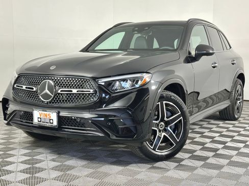 Used 2026 Mercedes-Benz GLC 300 4MATIC image 38