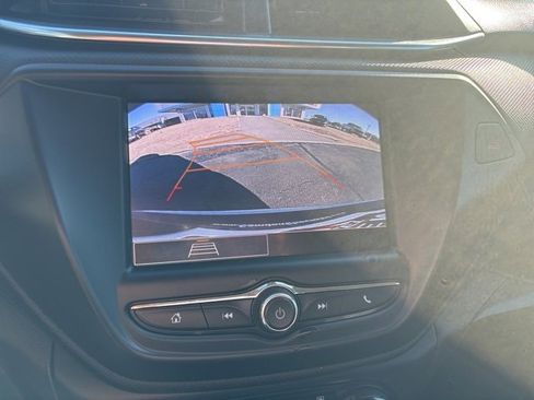 Used 2023 Chevrolet TrailBlazer LT image 37