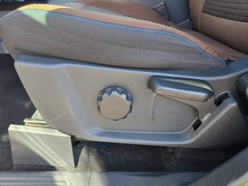 Used 2022 Ford Bronco Outer Banks w/ Sasquatch Package AWD/4WD image 17