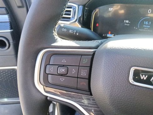 Used 2022 Jeep Wagoneer Series II image 18