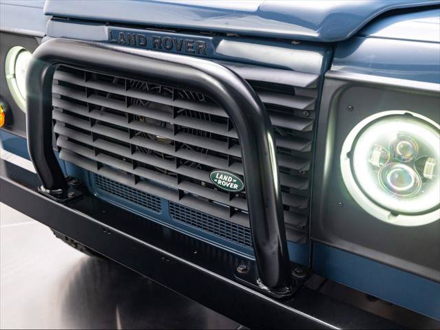 Used 1997 Land Rover Defender 90 AWD/4WD image 11