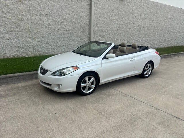 Used 2006 Toyota Solara SE FWD image 2