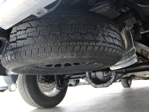 Used 2024 GMC Sierra 1500 SLE AWD/4WD image 31