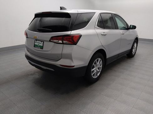 Used 2022 Chevrolet Equinox LT FWD image 9