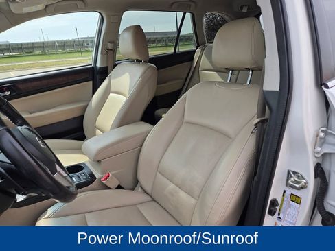 Used 2017 Subaru Outback 2.5i Limited AWD/4WD image 9