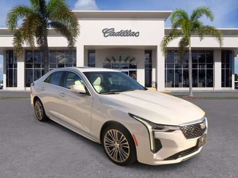 Certified 2021 Cadillac CT4 Premium Luxury image 2