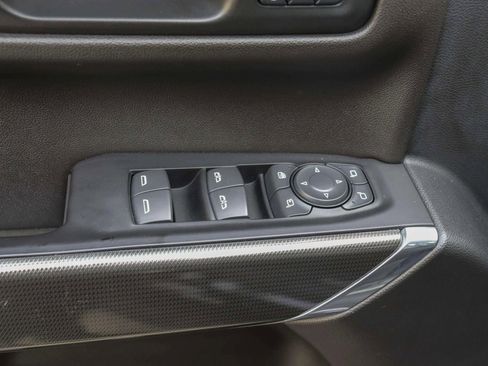 Used 2019 GMC Sierra 1500 AT4 w/ AT4 Preferred Package image 12