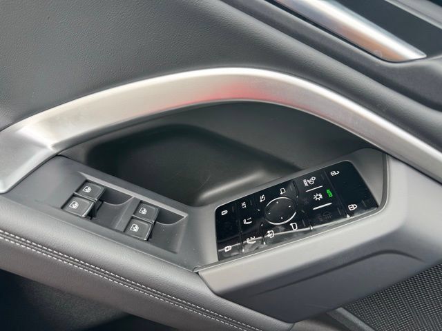 New 2025 Audi Q5 Premium Plus AWD/4WD image 13