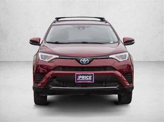 Used 2018 Toyota RAV4 LE video 2