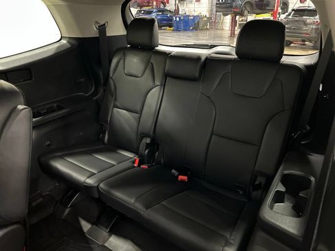 Used 2022 Kia Telluride EX w/ EX Premium Package AWD/4WD image 30