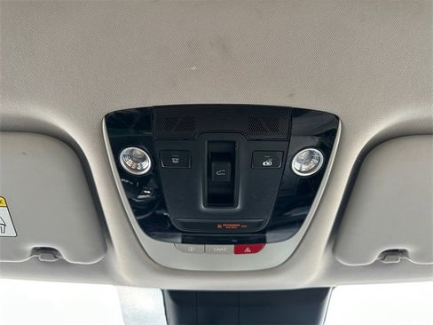 Used 2022 Kia Seltos EX image 28