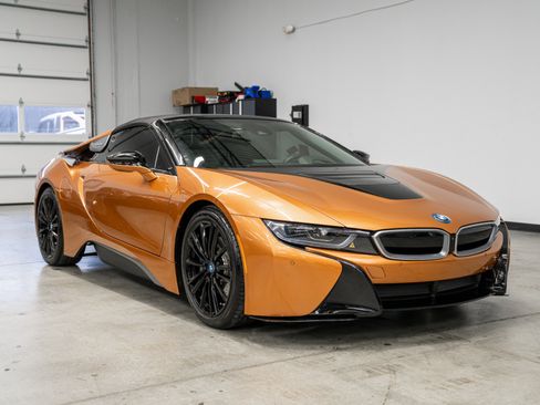 Used 2019 BMW i8 Roadster AWD/4WD image 37