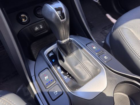 Used 2018 Hyundai Santa Fe Sport AWD/4WD image 26