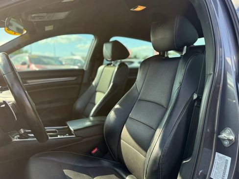 Used 2018 Honda Accord Sport image 12