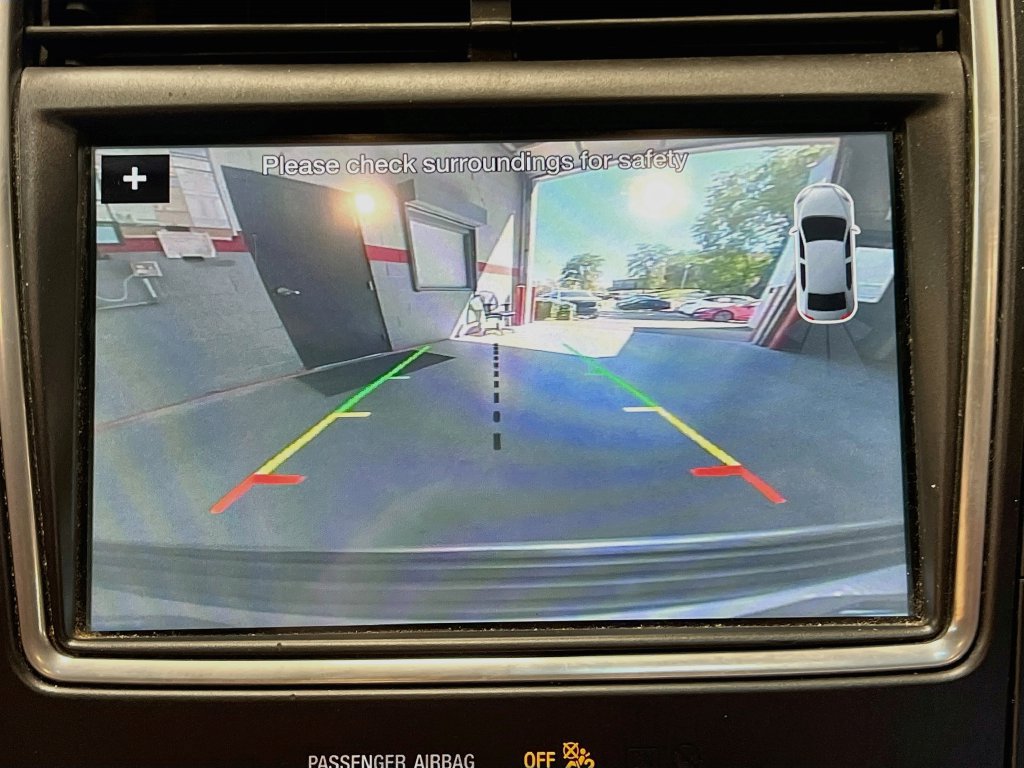 Used 2018 Lincoln MKX Select w/ Select Plus Package AWD/4WD image 14