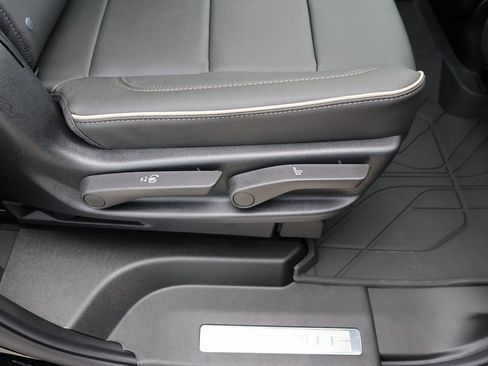 New 2026 Chevrolet Tahoe Premier image 39