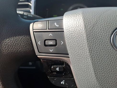 Used 2026 Toyota Camry LE image 18