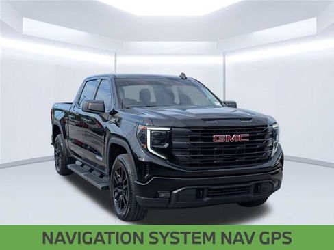 Used 2025 GMC Sierra 1500 Elevation AWD/4WD image 9