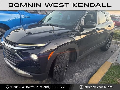 Used 2024 Chevrolet TrailBlazer LT image 1