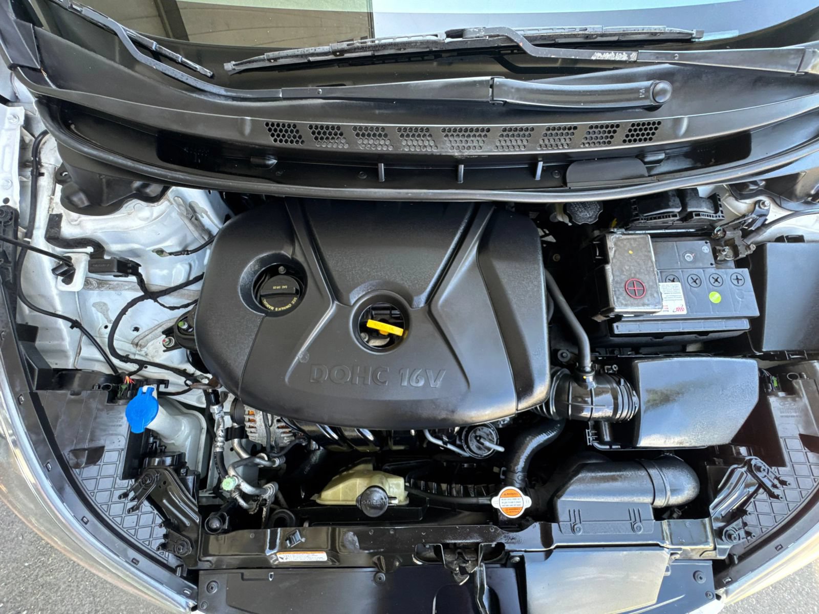 Used 2013 Hyundai Elantra GLS FWD image 45