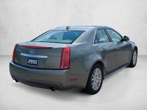 Used 2010 Cadillac CTS Luxury RWD image 7