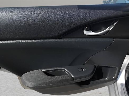 Used 2020 Honda Civic EX image 22