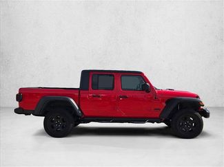 Used 2021 Jeep Gladiator Sport AWD/4WD video 4