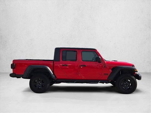 Used 2021 Jeep Gladiator Sport AWD/4WD image 4