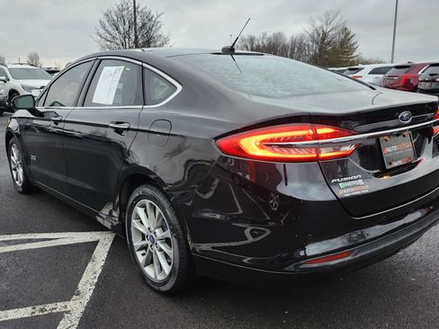 Used 2018 Ford Fusion Energi SE image 15