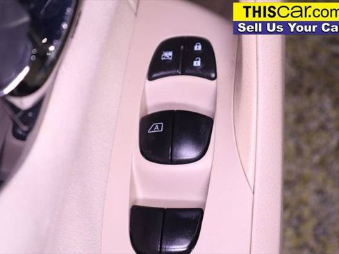 Used 2014 Nissan Altima 2.5 SV FWD image 29