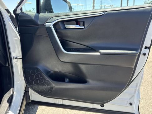 Used 2023 Toyota RAV4 Adventure image 37