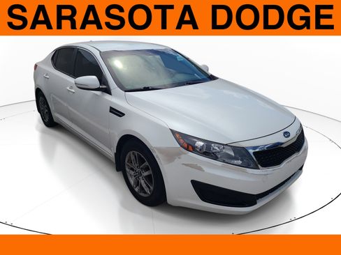 Used 2011 Kia Optima LX w/ Convenience Pkg FWD image 1