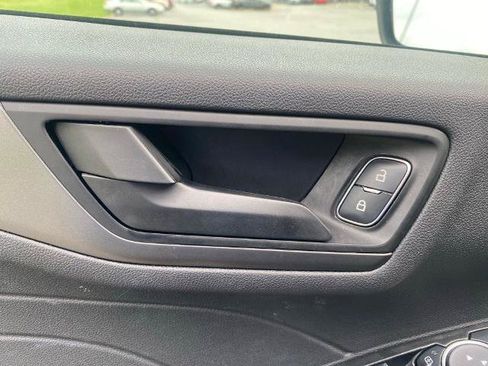Certified 2025 Ford Escape Active FWD image 14