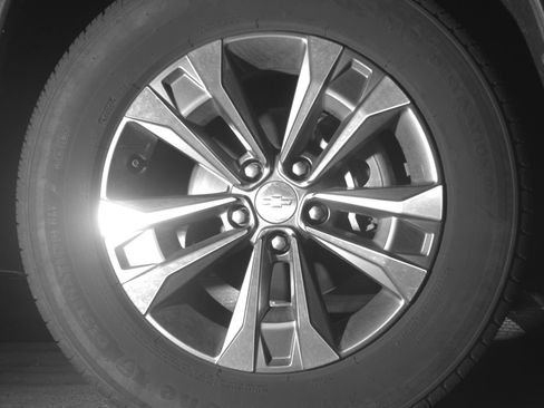 Used 2025 Chevrolet Equinox LT FWD image 13