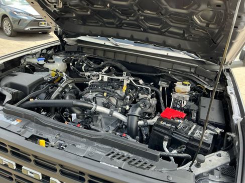 Used 2025 Ford Bronco 4-Door AWD/4WD image 23