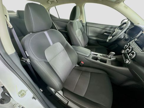 Used 2024 Nissan Sentra SV FWD image 29