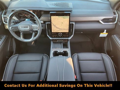 New 2026 GMC Acadia Denali w/ Super Cruise Package image 19